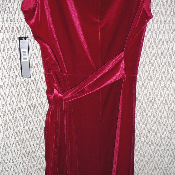 Red Velvet Holiday Dress 18 NWT - Picture 5 of 12